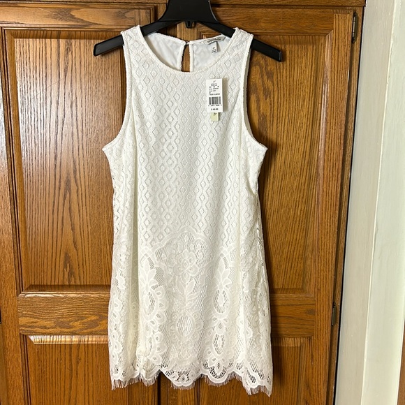 Speechless Lace Dress - Picture 1 of 12